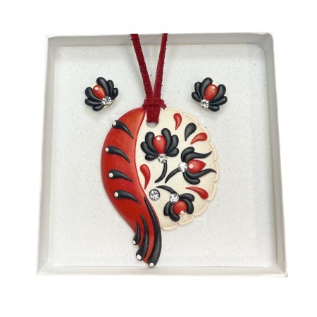 Set Cu Cercei Bobite Motive Traditionale Model 08